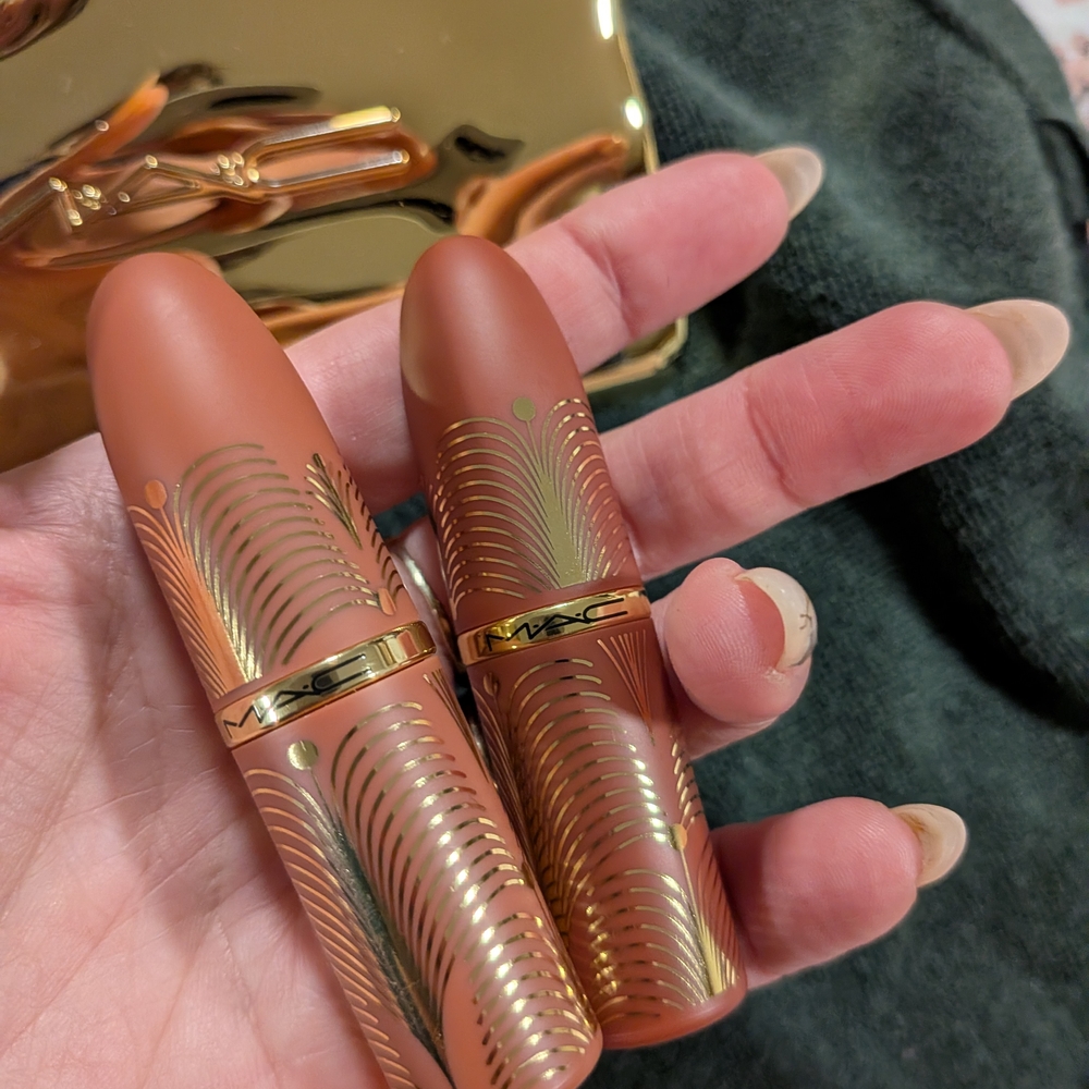 MAC Cosmetics Ltd Ed Lipstick Set - Warm Teddy And Mull It To The Max MACximal